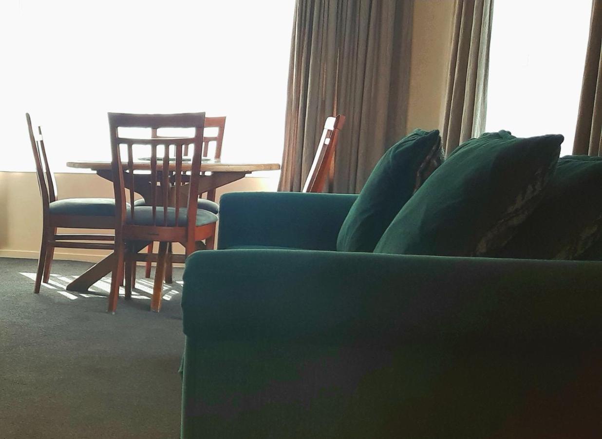 Aaron Court Motel 티머루 외부 사진